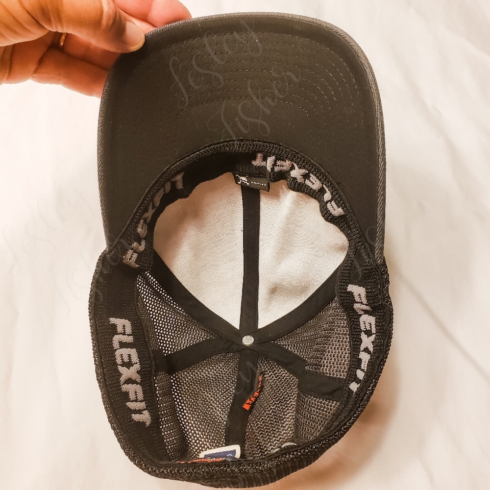 Oakley Cap - Picture 6 of 7